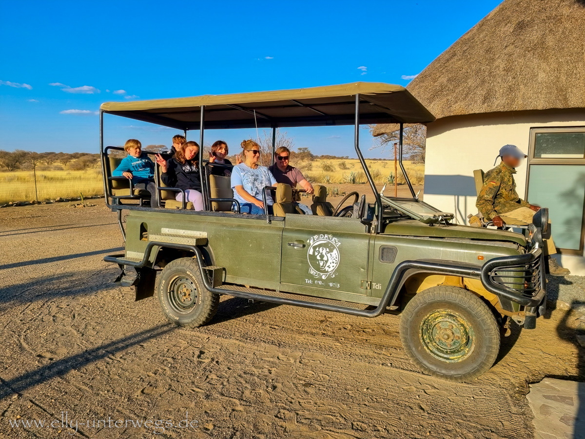 Namibia-Otjisazu-Farm-Windhoek-1-2.jpg