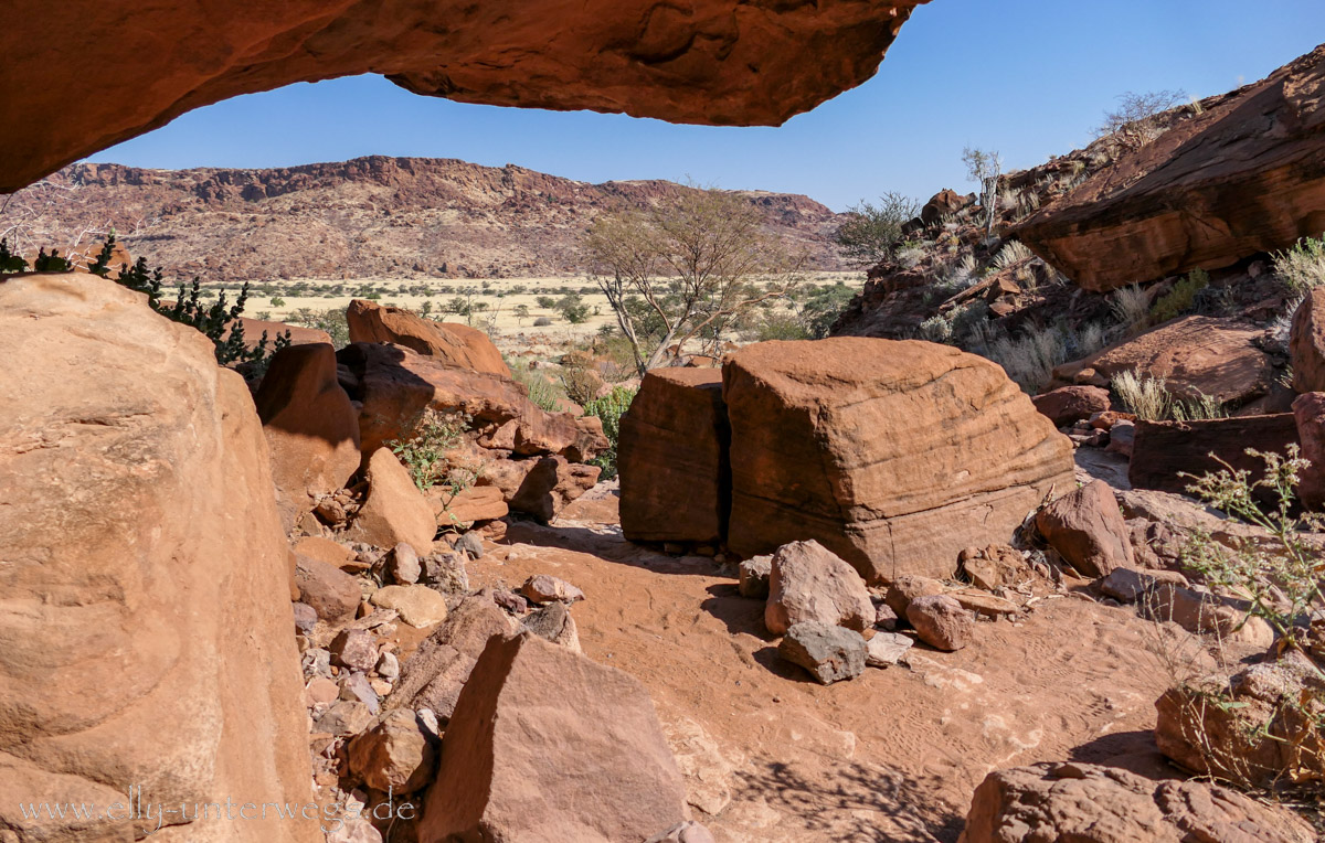 Felsgravuren-Twyfelfontein-67.jpg