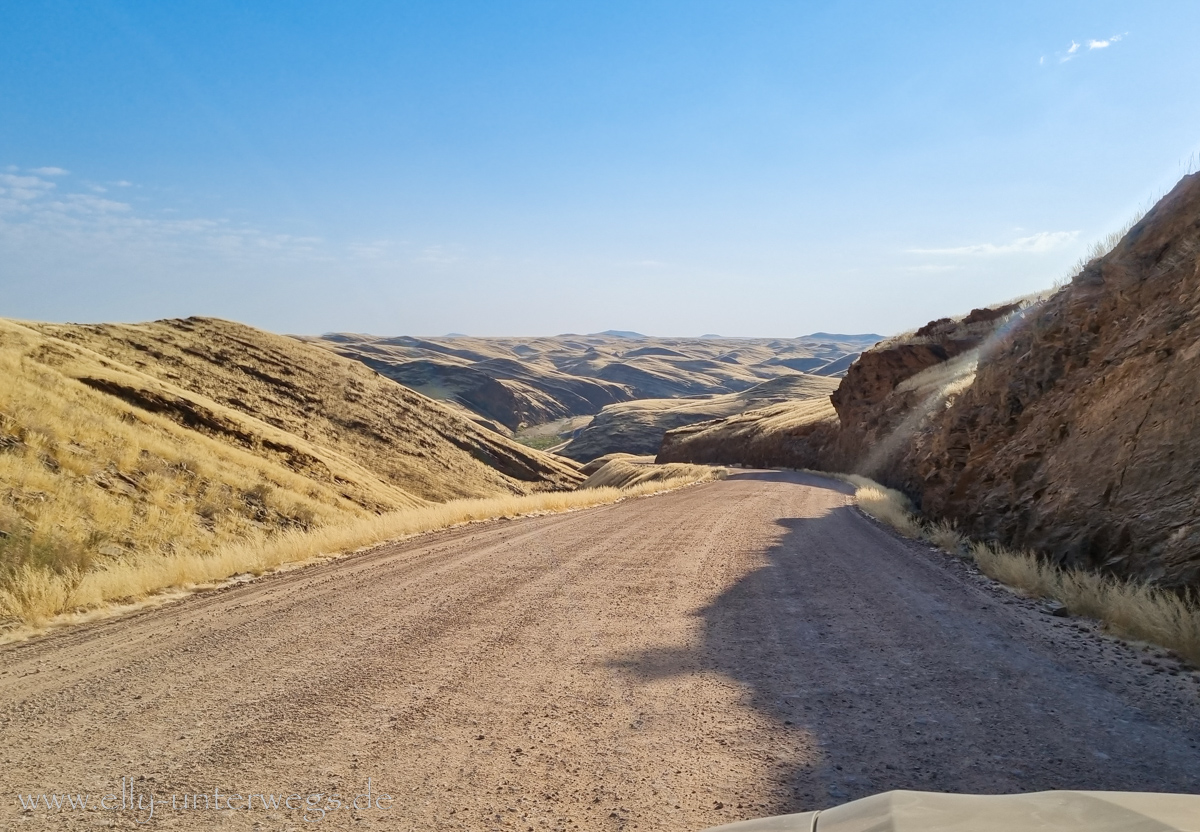 Solitaire-Gaub-Pass-Namibia-82.jpg