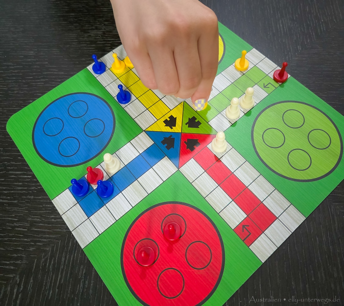 Mensch ärgere dich nicht im Urlaub