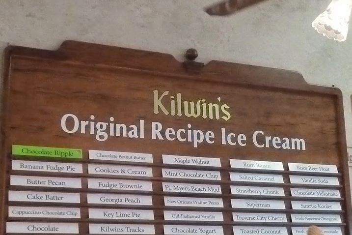 Eis am Fort Myers Beach Times Square