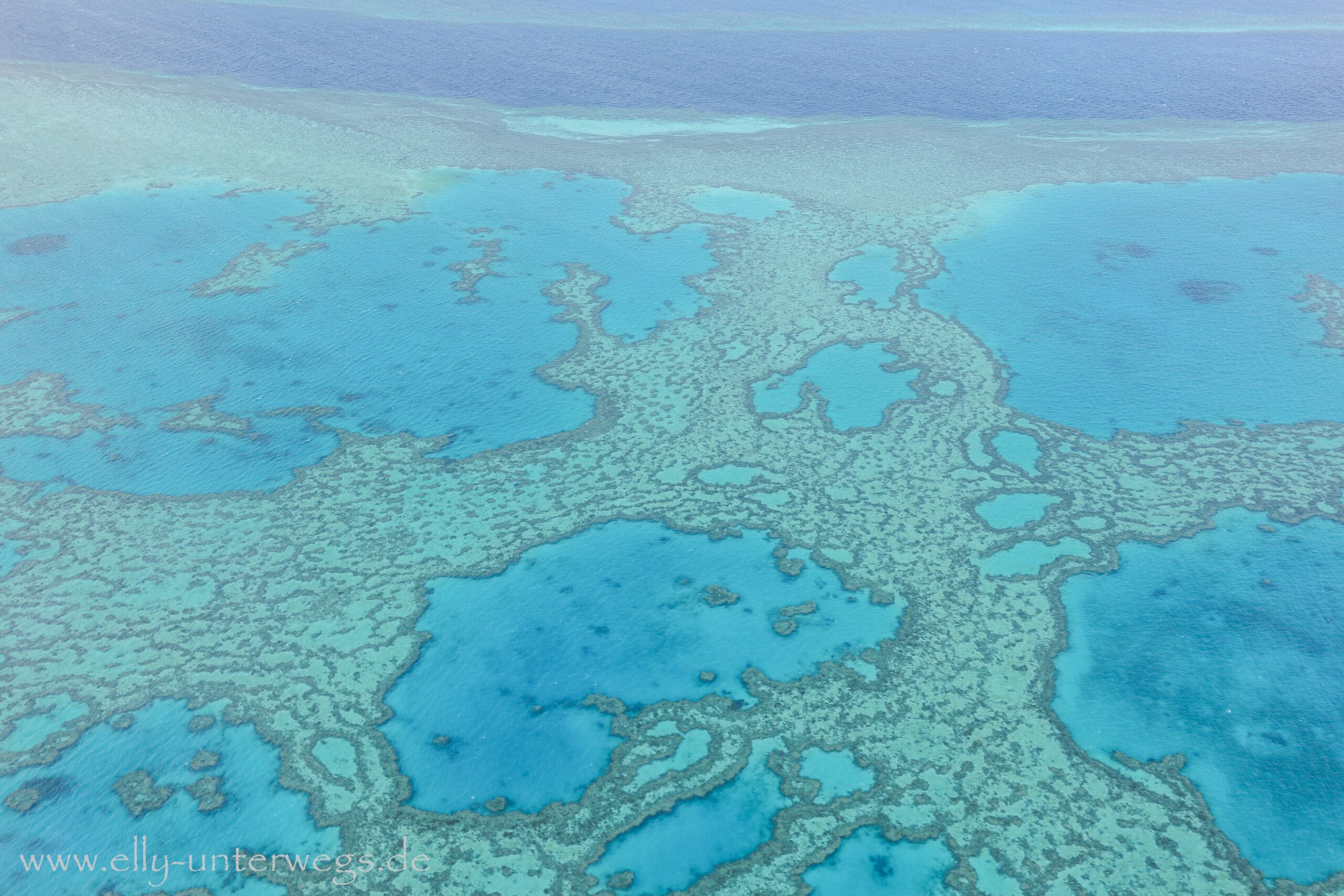 Das kleine Heart Reef mitten im äußeren Great Barrier Reef