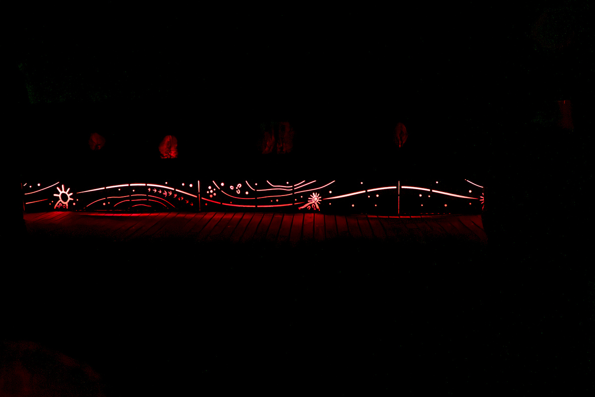 Zugangsweg zur Sunrise-Plattform im Dunkeln